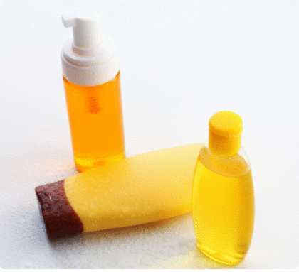 Como está presente ácidos e conservantes em produtos cosméticos capilares?